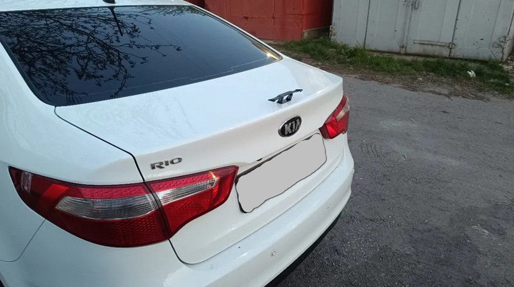 Мини Спойлер на авто Синий усиленный скотч Киев - изображение 5