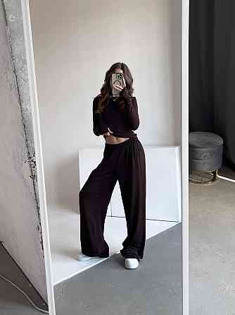 Жіночий базовий прогулянковий костюм-двійка: лонгслів і штани турецька віскоза Шоколад, 42/46 Одеса