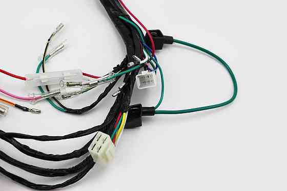 Проводка центральна (з тахометром) 7фішок біля керма (див. фото) Киев