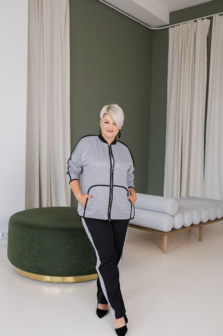 Жіночий стильний костюм-двійка з принтом трикотажний креп + костюмка 60/62 Одеса - фото 3