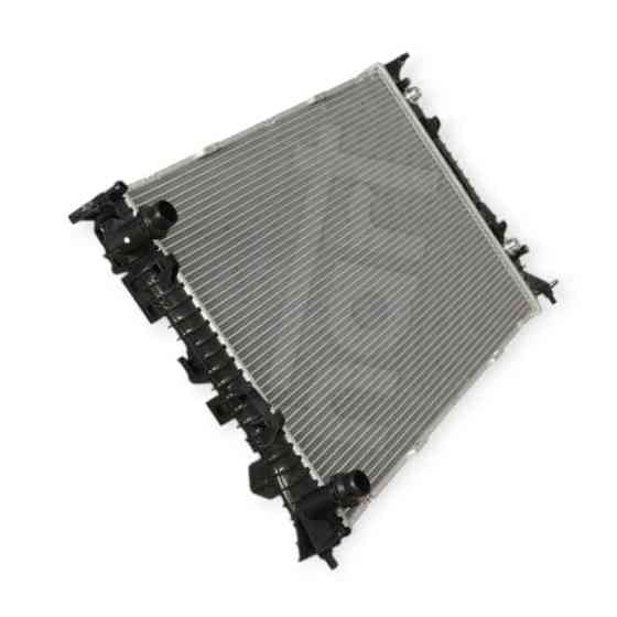 Радіатор охолодження двигуна автомобіль Ауді A4, A5, A6, Q3, Q5 1.4-3.0d (2007-) Мукачево