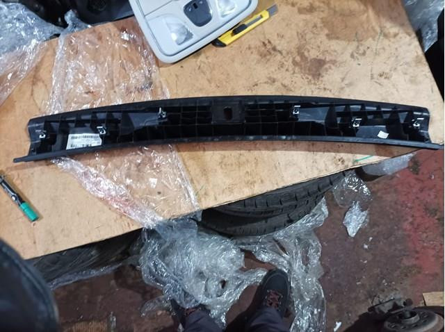 1BE73TRMAB Накладка багажника пластик JOURNEY 2.4 Коломия - фото 1