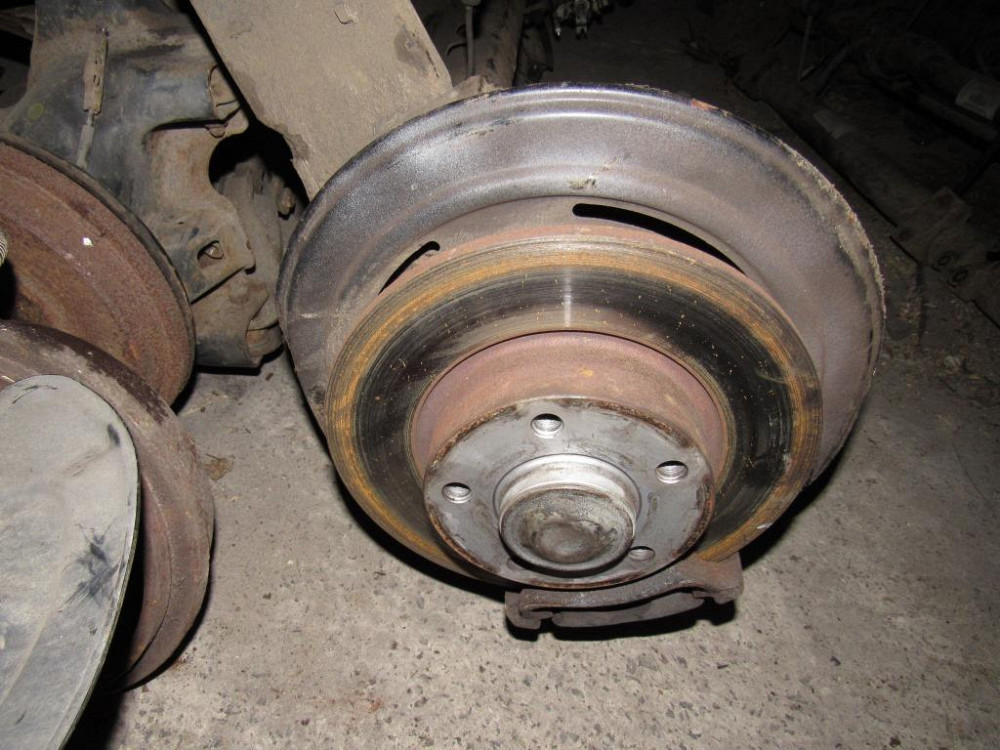 Балка задня в зборі Opel Vivaro 2001-2013 Ковель - фото 1