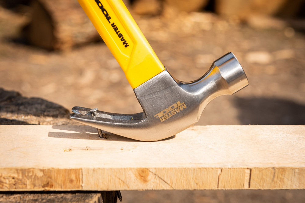 Молоток столярный MASTERTOOL 450 г HRC50 фибергласовая ручка 300 мм 02-0914 Ровно - изображение 6