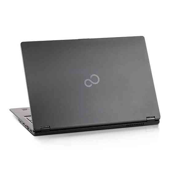 Б/У Ноутбук Fujitsu LifeBook U757 (i7-6600U/16/256SSD) - Class B Київ