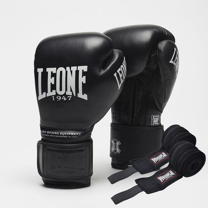 Боксерські рукавиці Leone GN111 THE GREATEST Black 12 унцій (бинти 4 м. в комплекті) Каменское - изображение 1