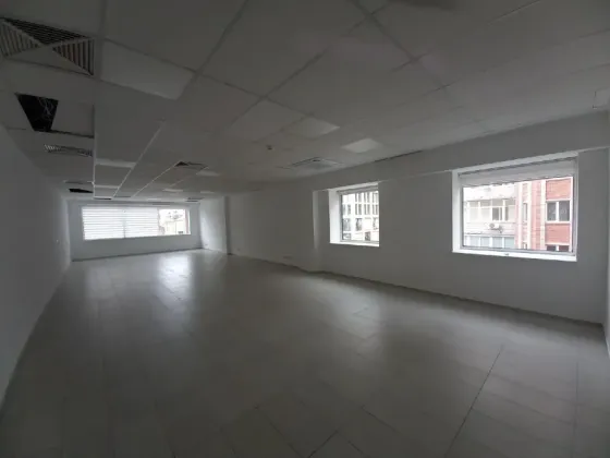 Офіс з гарним ремонтом, 5 поверх Самий центр міста (вул Шевченка) Дніпро