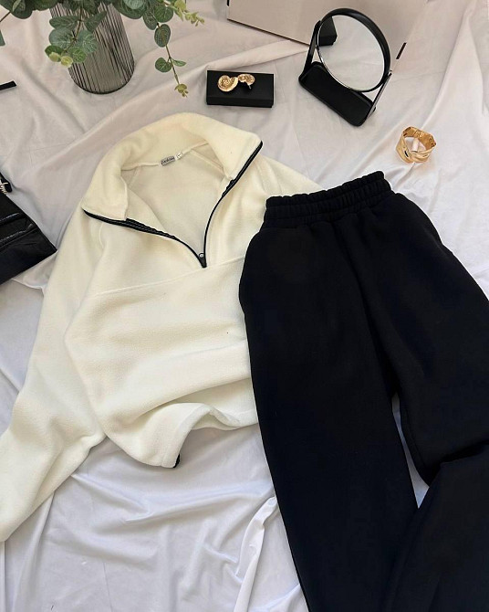 Женский теплый оверсайз костюм двойка: кофта и брюки из двухстороннего флиса Одесса - изображение 1