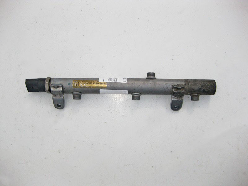 Mercedes-Benz  A6420700695 Паливна рампа - розподільник праворуч з датчиком для двигуна OM642 V6 3.0 cdi Одеса - фото 2