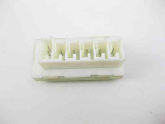 Mercedes-Benz  A0009820412 Розподільник потенціалів CAN 5x2 / 1x3 pin C-Class Coupe C205 C-Class W205 C-class Estate S205 C-Class Cabrio A205 GLC Coup Одесса