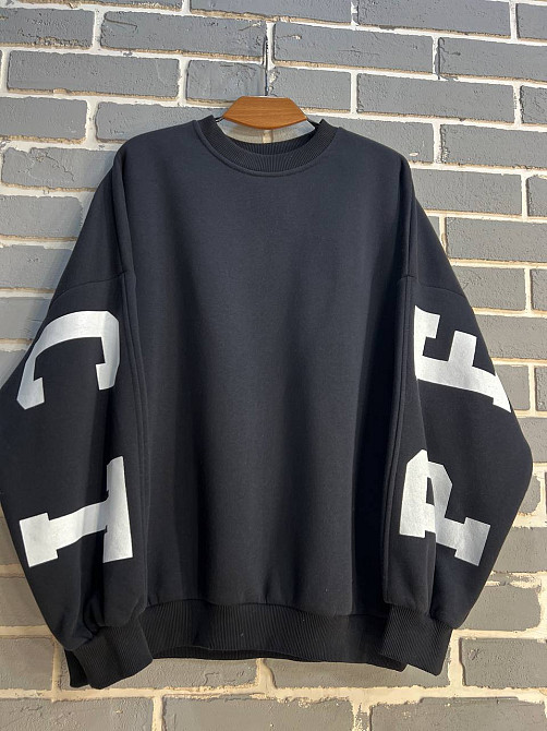 Світшот жіночий DAVRAS 6001 подовжений оверсайз напис на спині PERFECT утеплений на флісі one size чорний, чорний, one size Київ - фото 15