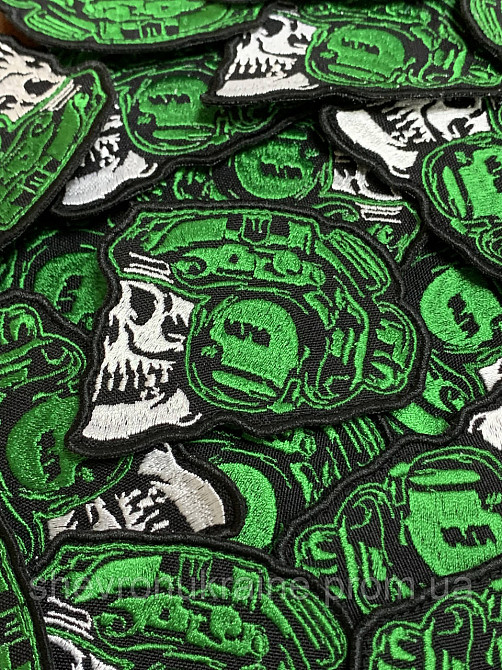Шеврон Череп в каске (Форма контурная. На липучке) Размер 7x8см Киев - изображение 2