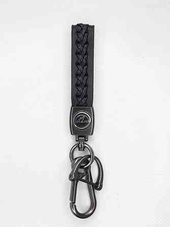 Брелок до ключів плетений з карабіном MAN Винница