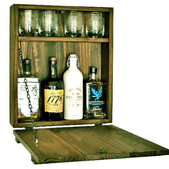 Настенный бар 