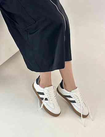 Olli Кроссовки женские OLLI белые натуральная кожа низкий ход 37р.-24см 38р.-24.5см 39р.-25см ( Коломыя