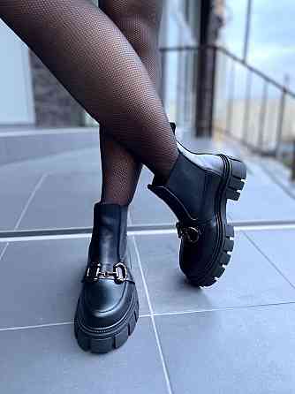 SOTHBY'S Черевики жіночі Sothby's чорні натуральна шкіра весна-осінь 36-39 (4984) Коломыя