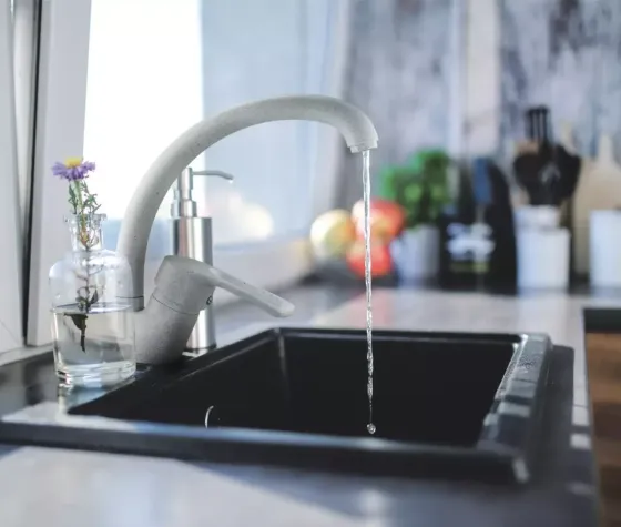 Смеситель для кухни WEZER YUB4-181-WHITE белый Киев