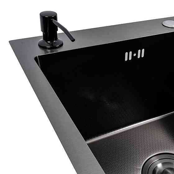 Кухонна мийка 65*50 L PVD чорна VALESO Handmade DÉCOR (сифон круглий, 3,0/0,8) Коломыя