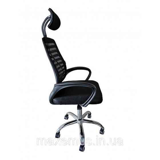 Офисное кресло операторское для персонала Bonro B-6200 с подголовником кресло для офиса черное Мостиска