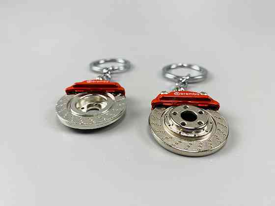 Брелок диск гальмівний + супорт 31мм (діаметр) х 95мм (довжина), брелок на автомобільні ключі Мукачево