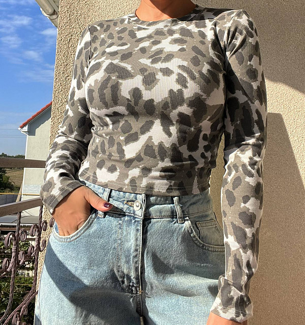 Реглан жіночий A-N 2761 лонгслів рубчик леопардовий принт one size, оливковий, one size Київ - фото 4