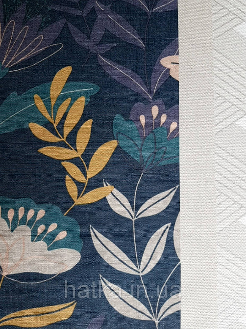 Шпалери вінілові Lutece Melody 51194501 квіти листя рожеві зелені на темно-синьому тлі Київ - фото 2