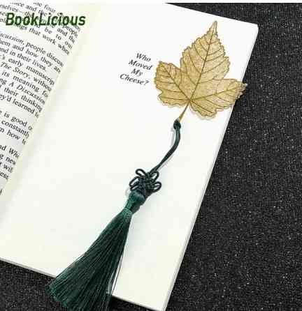 Металева закладка-листок із зеленою китичкою – 13 см Київ