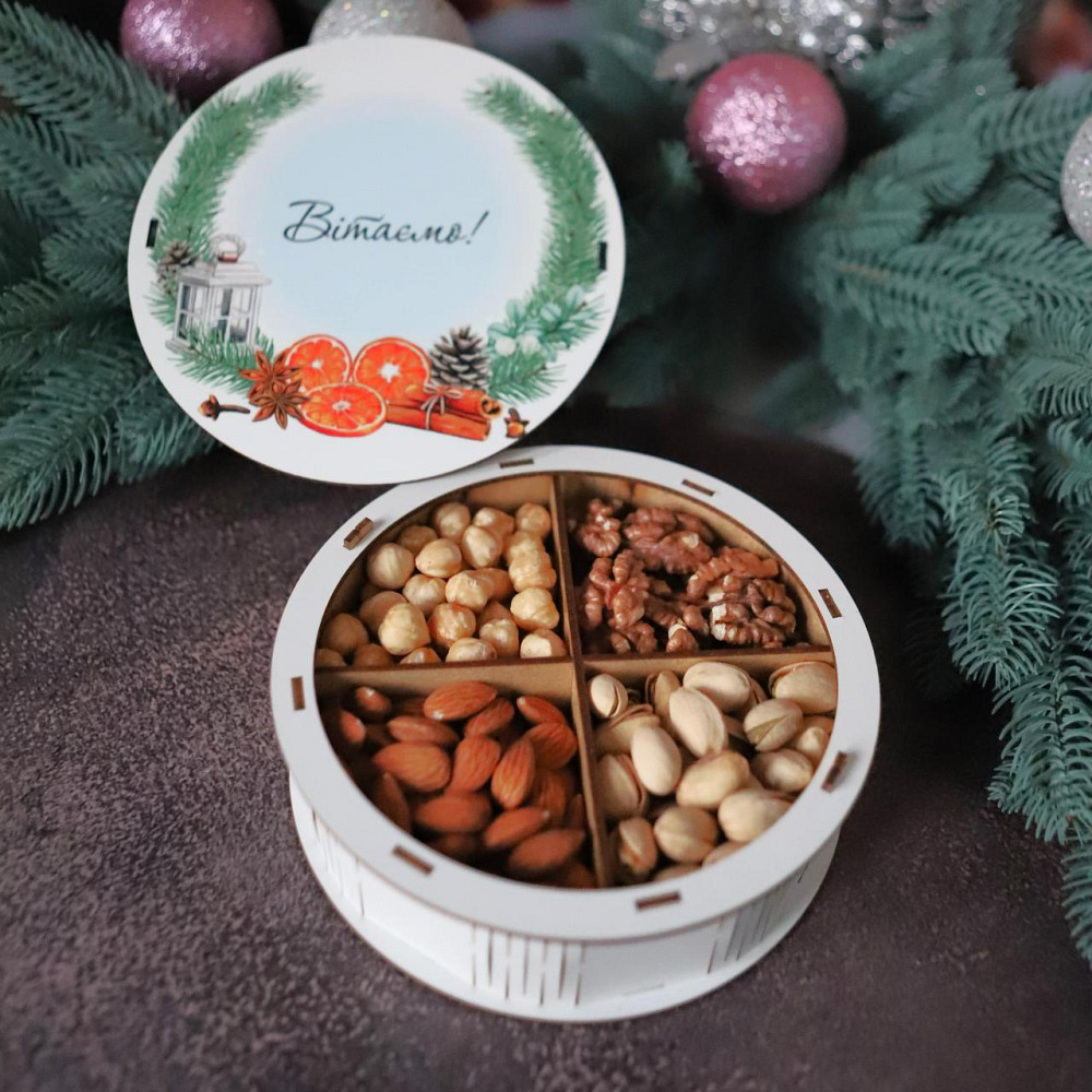 Подарунковий набір горіхів у дерев'яній коробочці 300 г. Новорічна. Одеса - фото 4
