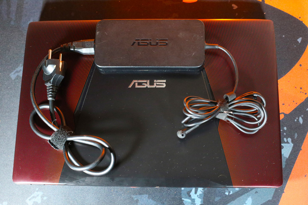 Игровой мощный ноутбук ASUS ROG Strix GL553VE i5-7300HQ /16 GB / 2 шт SSD/GeForce GTX 1050 Ti Б\У Киев - изображение 8