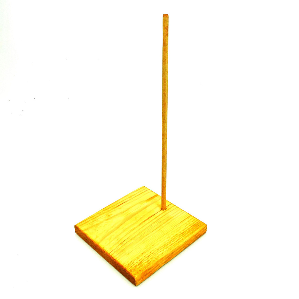 Подставка для кукол 