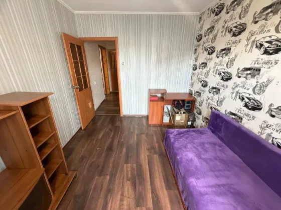 Продам 3 кімнатну квартиру 8\9 6 перемога. На Газу. Всі меблі і техніка, готова до заселення Дніпро