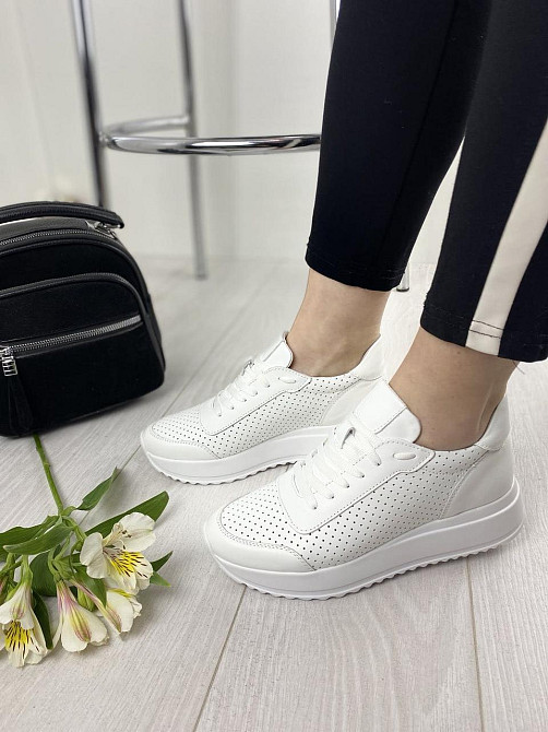 EMELI Кросівки жіночі EMELI 915/3 ST білі (весна-осінь, шкіра натуральна) (2685) лише 39р. Коломия - фото 1