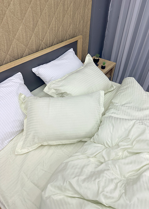 Комплект постільної білизни Страйп-сатин Євро 200х230 з простирадлом на резинці Шампань (88-172) Київ - фото 8