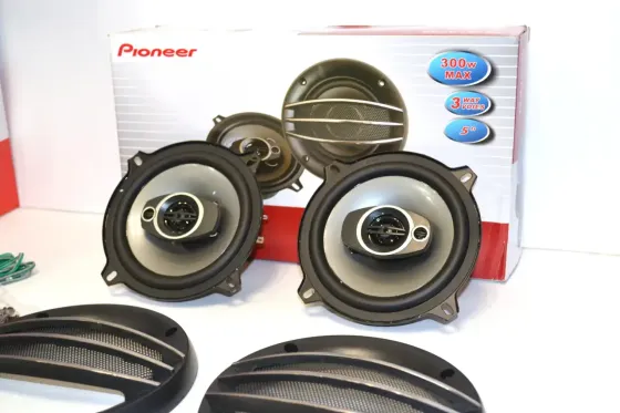 Автомобильные акустические динамики TS-A1374E 13 см / Колонка в машину Коломия