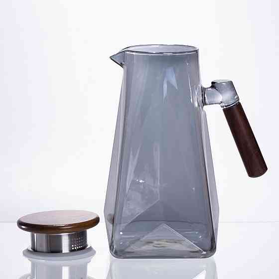 Глечик для напоїв скляний 1.8 л з бамбуковою кришкою 64486-73 Коломия