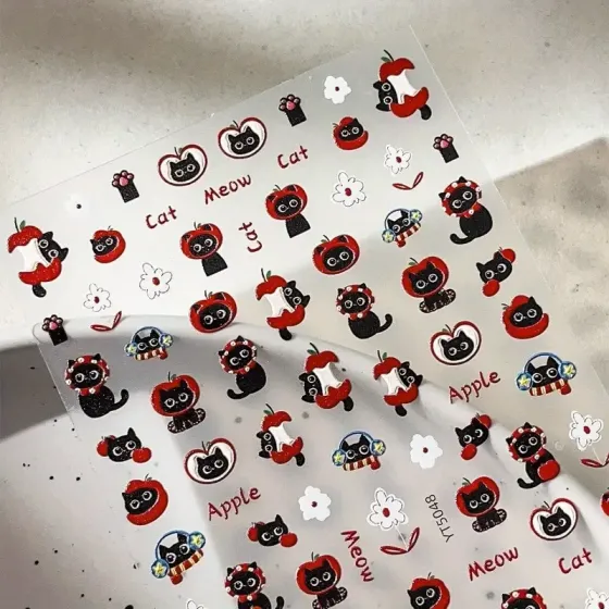 Наклейки для нігтів "Чорний кіт і червоне яблуко” — кавайні глянцеві наліпки для манікюру Київ