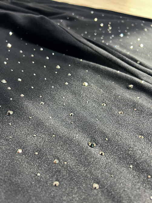 Костюм женский YUJIE YISHANG 7219 вареный тай дай футболка с брюками в камнях черный, черный, M Киев - изображение 19