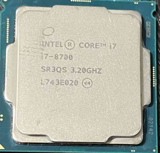 Процесор intel core i7 8700 6 ядер 12 потоків 4.6 ГГц частота. Київ