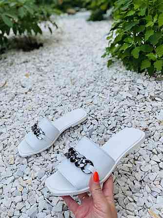 LaDi Шльопанці жіночі LaDi Цепи білі (літо, шкіра натуральна) (4592) Коломыя