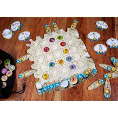 Настільна гра Pegasus Spiele FYFE, англійська (PS027) Вінниця