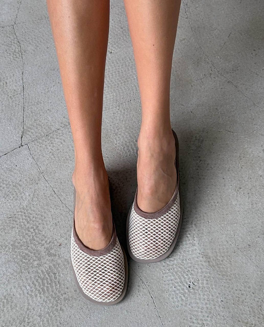 Mermaid Стильні шльопанці жіночі, натуральна шкіра + сітка, бежеві з закритим носком літні Merm Коломия - фото 4