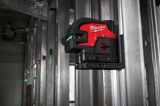 Нивелир линейно-точечный лазерный аккум. MILWAUKEE, M12 CLL4P-301C (+заряд. устройство,1акум.Х3Аг, кейс) Одесса