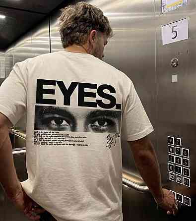 Футболка «EYES» з фото очей коханої та власним текстом XL, Чорний Чернівці
