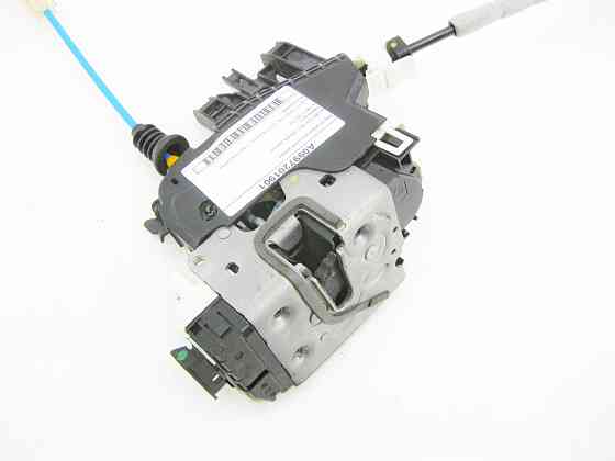 Mercedes-Benz  A0997201901 Замок дверей водія + A1177600104 трос на ручку відкриття дверей внутрішню CLA Shooting Brake X117 CLA C117 Одесса