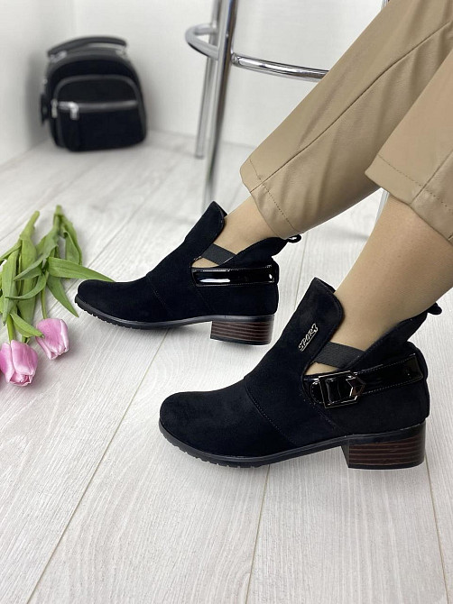 Женские ботинки 2018-1 черные эко-замша высота каблука 4 см размеры 37 и 40 (1239) Коломыя - изображение 2