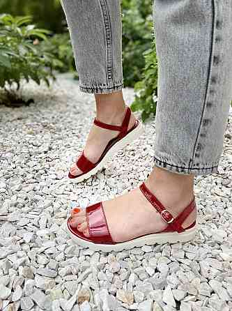 Mermaid Босоніжки жіночі 801 бордові (літо, лак натуральний) (947) 37р.40р. Коломыя