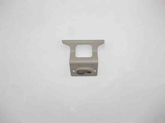 Mercedes-Benz  A1648102714 Кронштейн лівої стельової накладки сітки багажного відділення GL X164 A1648101114 Одеса