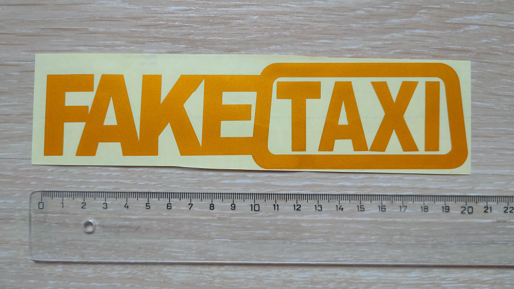 Наклейка FakeTaxi жёлтая светоотражающая на авто-м Київ - фото 1