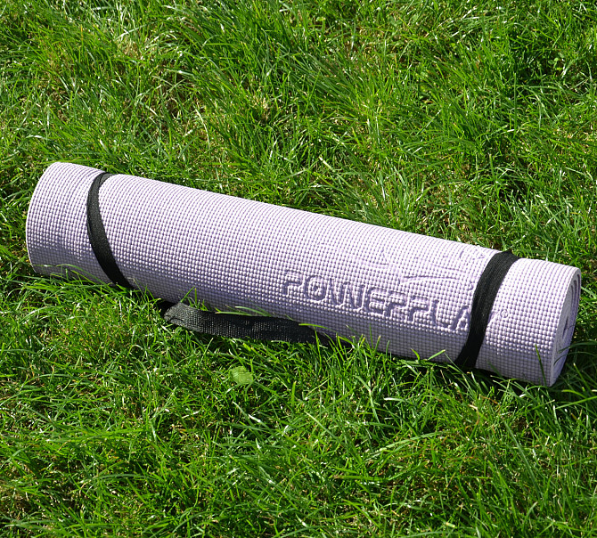 Килимок для йоги та фітнесу PowerPlay 4010 PVC Yoga Mat Лавандовий (173x61x0.6) Кам'янське - фото 6