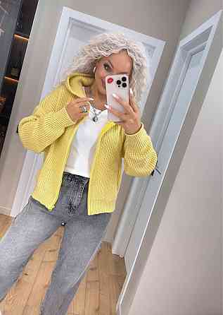 Кардиган в'язаний із капюоном на блискавці толстовка Жовтий Київ